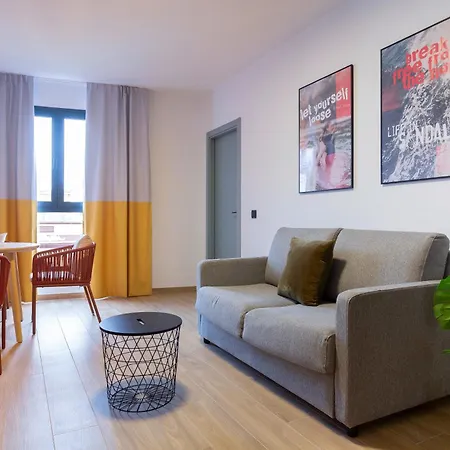 Апартаменти Sholeo Palmas Flats