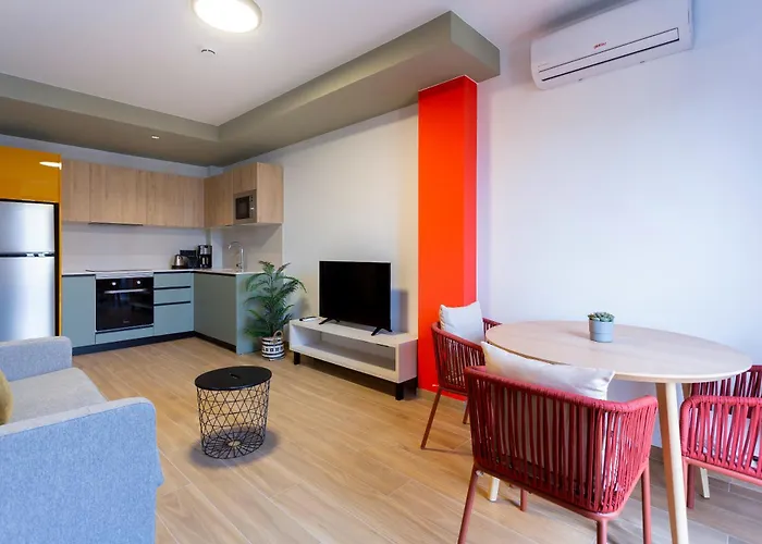 Sholeo Palmas Flats *